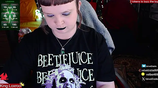 Snapshot of VelvetDiablo chatting on March 12, 2025, 11:44 pm VelvetDiablo online show from March 12, 2025, 11:44 pm