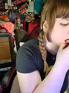 Snapshot of VelvetDiablo chatting on February 7, 2025, 3:55 am VelvetDiablo online show from February 7, 2025, 3:55 am
