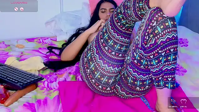 Snapshot of nia_sd chatting on March 11, 2026, 1:21 am nia sd online show from March 11, 2026, 1:21 am