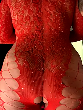Snapshot of RoXXXanna_juiceyBooty chatting on December 1, 2025, 6:58 am RoXXXanna juiceyBooty online show from December 1, 2025, 6:58 am