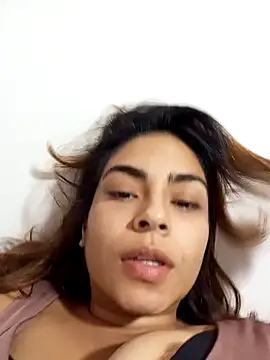 Snapshot of Ivanna2 chatting on December 1, 2024, 11:53 pm Ivanna2 online show from December 1, 2024, 11:53 pm