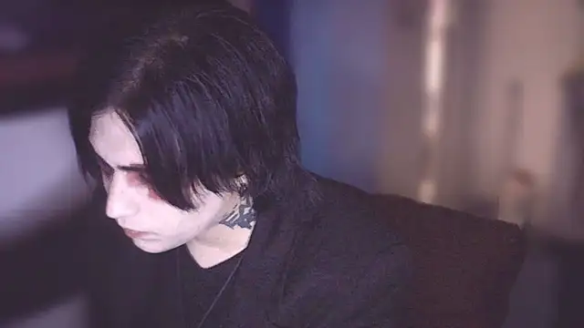 sademobeer online show from April 18, 2026, 8:53 pm