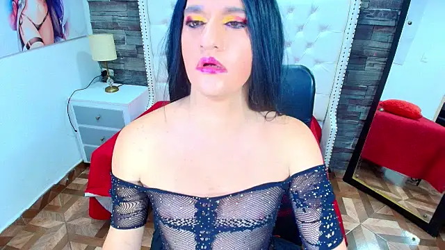 TRINY TS online show from May 10, 2026, 2:37 am