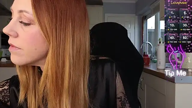 stripmequick online show from February 25, 2025, 10:48 am