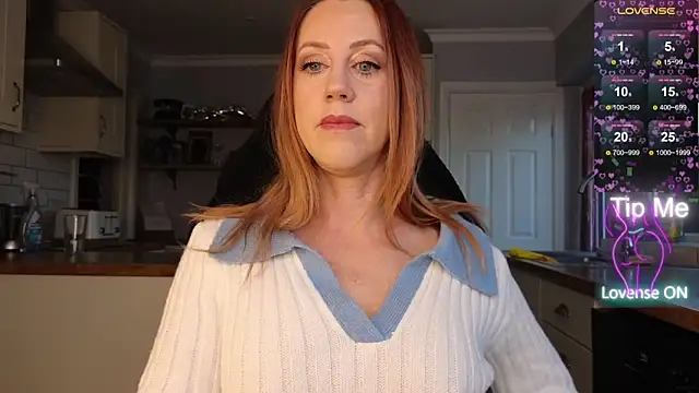 stripmequick online show from November 23, 2025, 2:38 pm