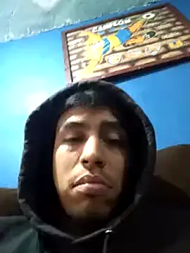 AlexAlejandro13 online show from January 17, 2025, 8:33 pm