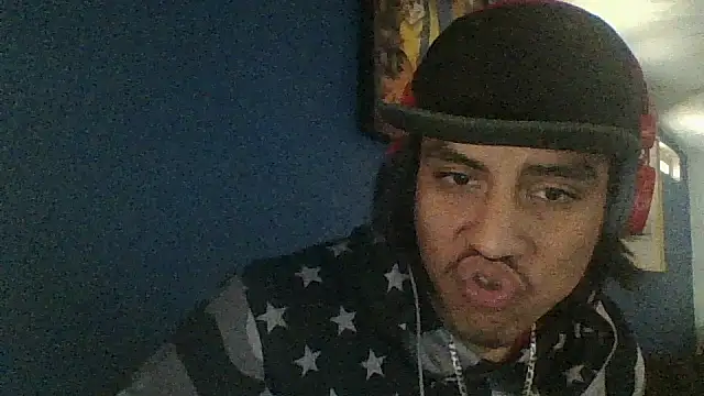 AlexAlejandro13 online show from November 6, 2025, 6:56 pm