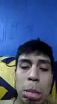 AlexAlejandro13 online show from December 4, 2024, 10:46 pm