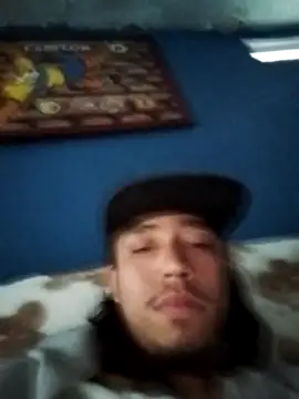 AlexAlejandro13 online show from April 5, 2026, 10:38 pm