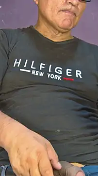 yandyaa online show from April 9, 2026, 4:24 pm