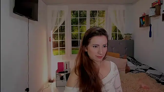 vanessabrown  online show from May 4, 2026, 2:20 pm