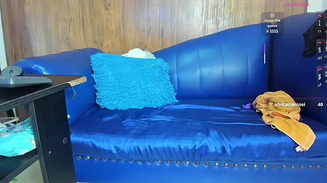 Mature Skinny online show from March 7, 2025, 3:49 pm