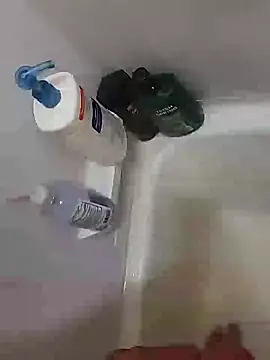 Snapshot of MrDaRkO_420 chatting on December 16, 2024, 2:15 am MrDaRkO 420 online show from December 16, 2024, 2:15 am