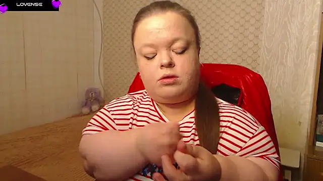 Snapshot of Janiffer_MiMi chatting on November 16, 2025, 11:37 am Janiffer MiMi online show from November 16, 2025, 11:37 am