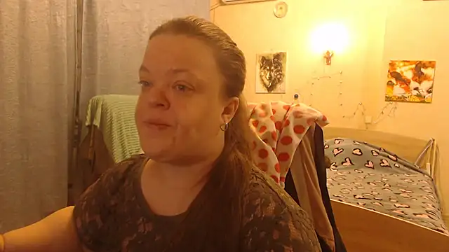 Snapshot of Janiffer_MiMi chatting on February 8, 2025, 6:22 pm Janiffer MiMi online show from February 8, 2025, 6:22 pm