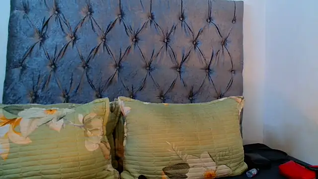 Snapshot of AvaOcean chatting on February 20, 2025, 6:46 pm AvaOcean online show from February 20, 2025, 6:46 pm