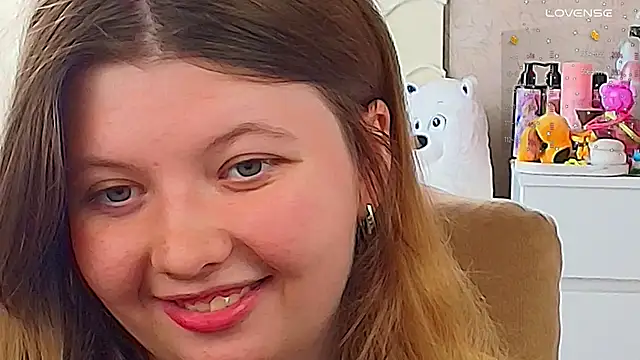 Vivian cutie online show from September 28, 2025, 12:34 pm