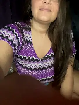 Snapshot of CamilaLovexoxo chatting on October 26, 2025, 12:27 pm CamilaLovexoxo online show from October 26, 2025, 12:27 pm