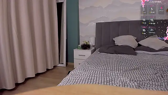 Snapshot of ValeryMur chatting on January 28, 2025, 3:57 pm ValeryMur online show from January 28, 2025, 3:57 pm