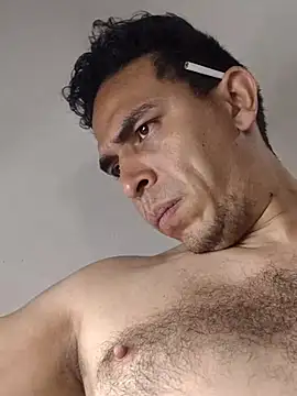 jeancarloscum12 online show from July 19, 2026, 10:17 pm