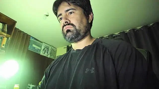Snapshot of VonDoomdelToro chatting on June 5, 2026, 6:18 am VonDoomdelToro online show from June 5, 2026, 6:18 am