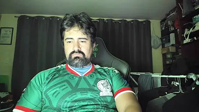 Snapshot of VonDoomdelToro chatting on June 25, 2026, 6:07 am VonDoomdelToro online show from June 25, 2026, 6:07 am