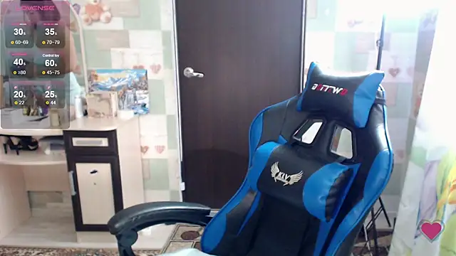 Snapshot of Korolek12 chatting on September 11, 2025, 4:56 am Korolek12 online show from September 11, 2025, 4:56 am