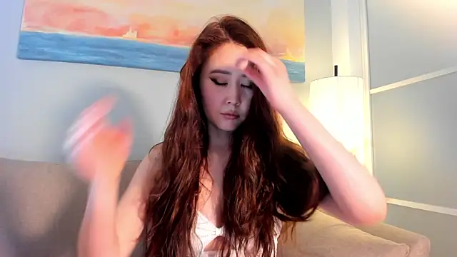 lucky liss  online show from December 8, 2024, 6:01 am