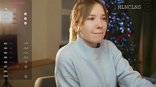 melanielwithu online show from December 14, 2025, 1:39 pm