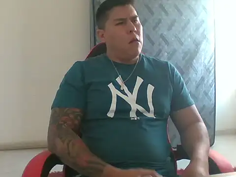 Snapshot of pablonat88 chatting on November 30, 2025, 1:45 pm pablonat88 online show from November 30, 2025, 1:45 pm