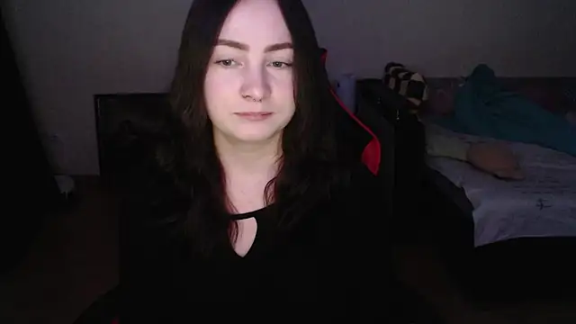 Snapshot of Laralianna chatting on March 4, 2026, 9:00 pm Laralianna online show from March 4, 2026, 9:00 pm