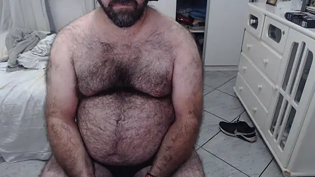 Snapshot of MysterBearMG chatting on March 22, 2025, 11:53 pm MysterBearMG online show from March 22, 2025, 11:53 pm