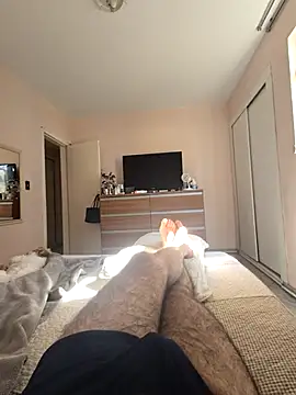 Snapshot of MysterBearMG chatting on January 10, 2026, 6:25 pm MysterBearMG online show from January 10, 2026, 6:25 pm