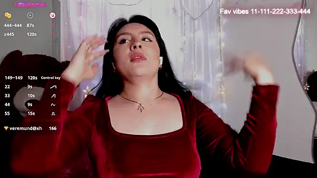 AnushaKumari online show from December 14, 2024, 4:19 pm