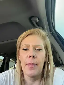 Snapshot of Lexi_Shocker chatting on March 2, 2025, 7:41 pm Lexi Shocker online show from March 2, 2025, 7:41 pm
