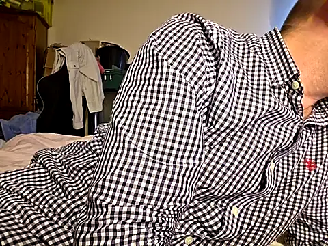 theSmallest-dick online show from October 11, 2025, 8:15 am