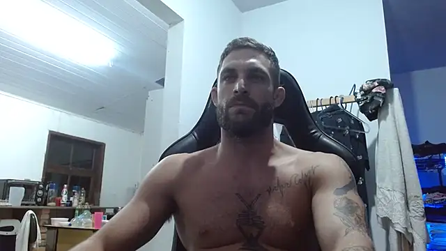 Snapshot of surfdog_95 chatting on March 10, 2025, 12:18 am surfdog 95 online show from March 10, 2025, 12:18 am