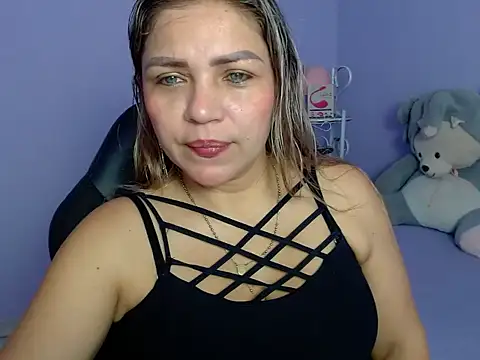 Snapshot of cum_bigass chatting on March 13, 2025, 12:13 pm cum bigass online show from March 13, 2025, 12:13 pm