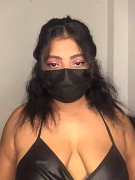 Snapshot of _Cute_ariana_ chatting on January 31, 2026, 7:12 pm Cute ariana online show from January 31, 2026, 7:12 pm