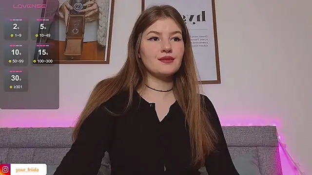 Snapshot of alwaysfrida chatting on January 9, 2025, 5:43 pm alwaysfrida online show from January 9, 2025, 5:43 pm