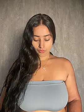 Valentinne z online show from March 14, 2026, 11:27 am