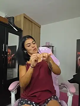 Hannah-grace online show from March 10, 2026, 10:19 am