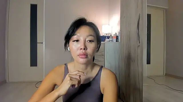 Snapshot of keiko_hot chatting on April 30, 2026, 2:18 am keiko hot online show from April 30, 2026, 2:18 am