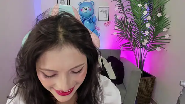 Kyomi chang online show from March 22, 2025, 4:04 pm