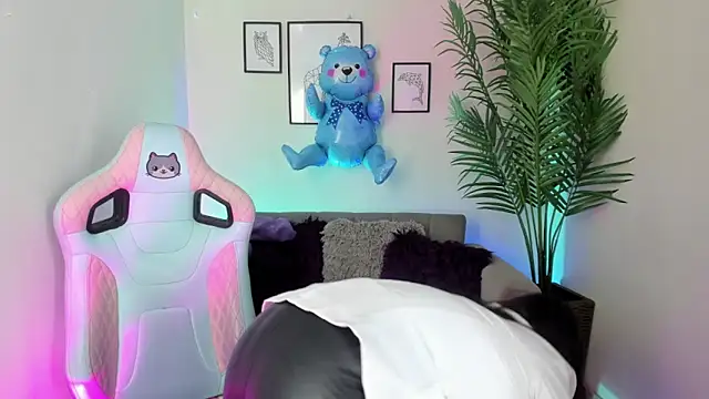 Kyomi chang online show from March 15, 2025, 7:38 pm