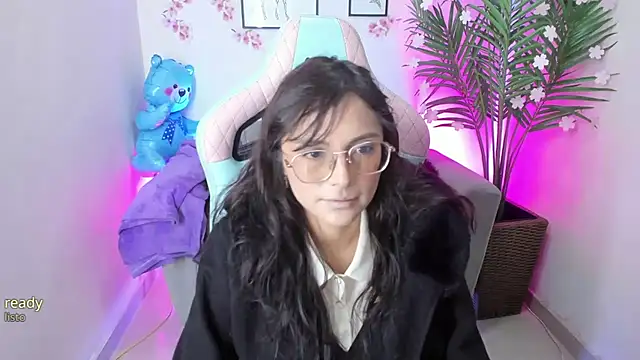 Kyomi chang online show from March 20, 2025, 12:54 pm