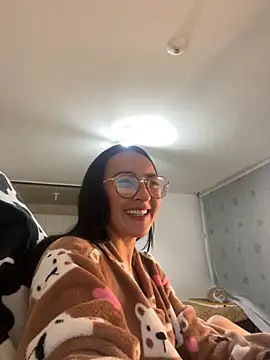 Lana suny online show from October 10, 2025, 3:29 am