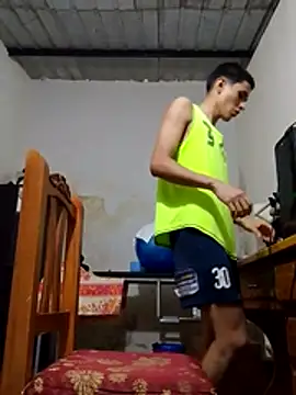 Snapshot of LucidJapan chatting on November 12, 2025, 1:59 pm LucidJapan online show from November 12, 2025, 1:59 pm