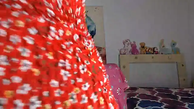 Snapshot of aleera_starxx982 chatting on June 12, 2026, 12:19 am aleera starxx982 online show from June 12, 2026, 12:19 am