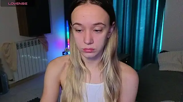 SexyCocobutt online show from November 8, 2025, 8:29 am